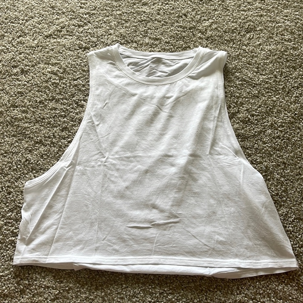 Crop white lululemon muscle tank